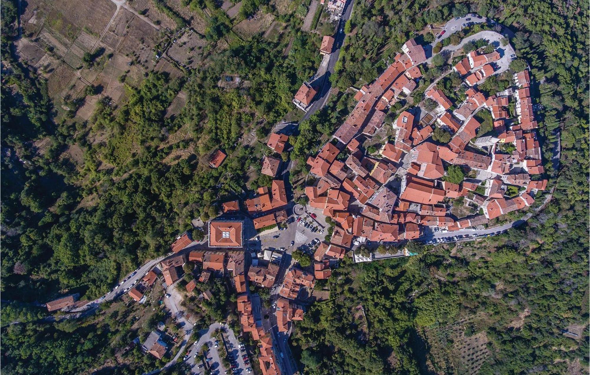 Gorgeous Apartment In Labin With Kitchen Kültér fotó